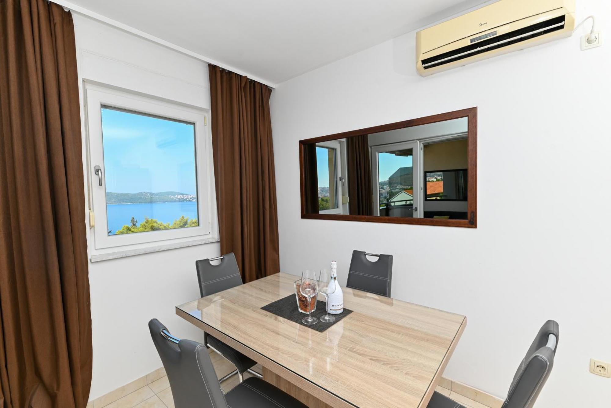 Sunny Place With Sea View Τρογκίρ Εξωτερικό φωτογραφία